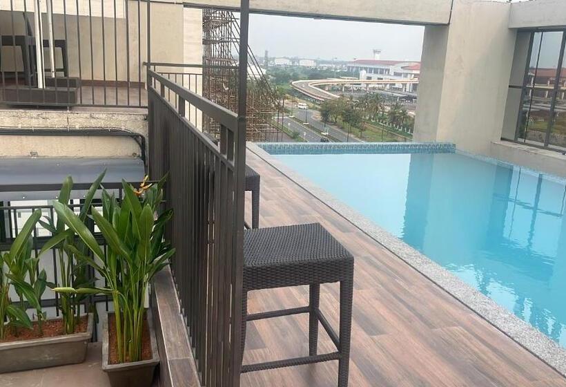 Отель Presidency Airport