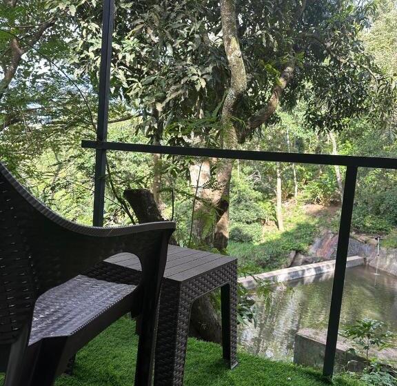 فندق Qatsyir Horizon