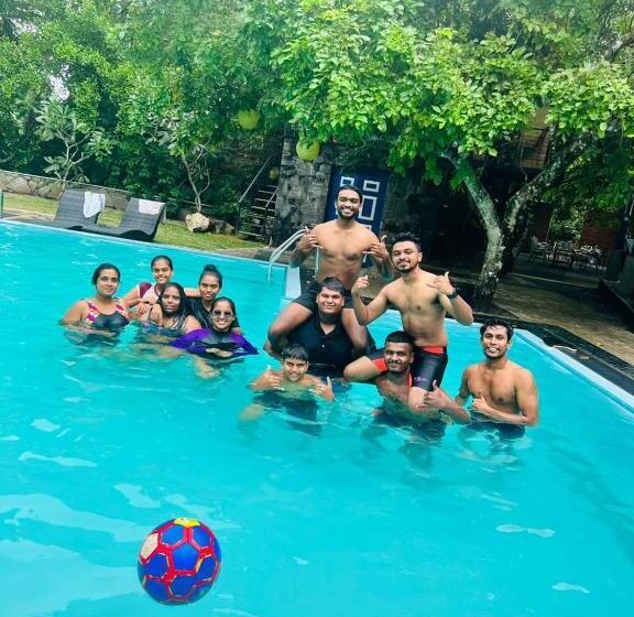 ホテル Radawana Wasala Nature Resort