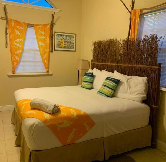 ホテル Rolles Place Cabanas