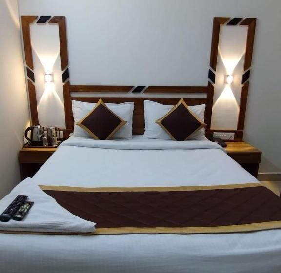 酒店 Shiviksha Inn, Ooty