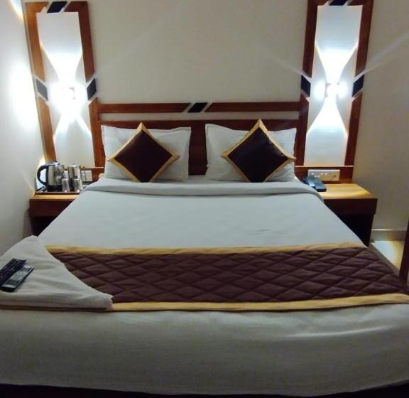 酒店 Shiviksha Inn, Ooty