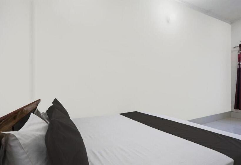 فندق Spot On Royal Stay Residency