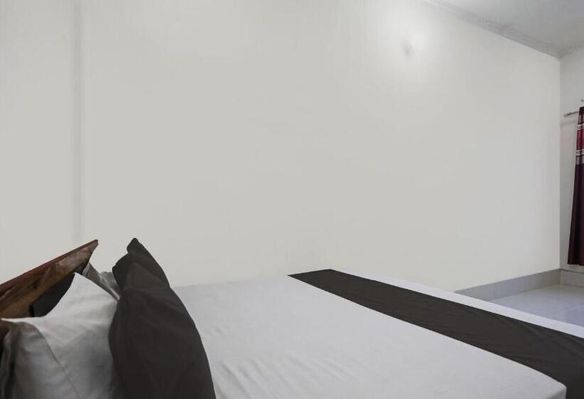 فندق Spot On Royal Stay Residency