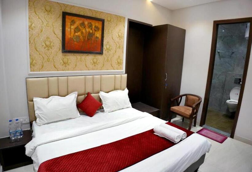 Szálloda Swastik 5 Minutes Walking From Golden Temple