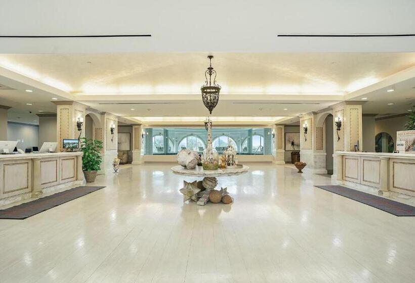 Отель The Center Of Paradise