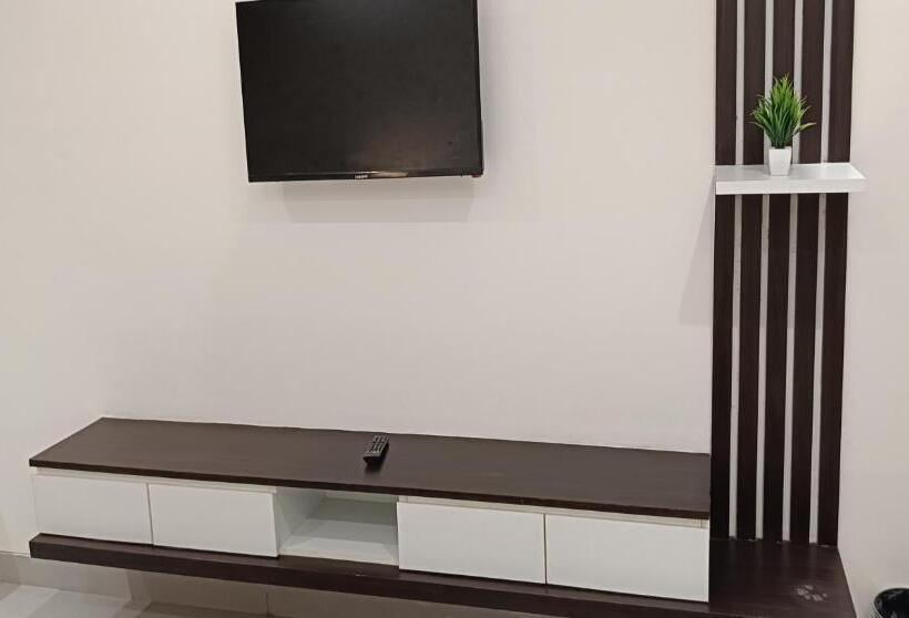 בית מלון כפרי The Prince Highway