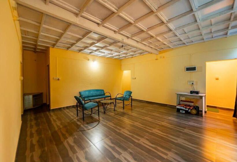 בית מלון כפרי Uk Nature Stay