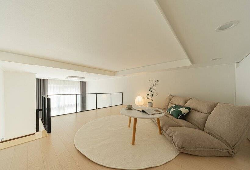 Hotel Urbanstay Dangjin Terminal