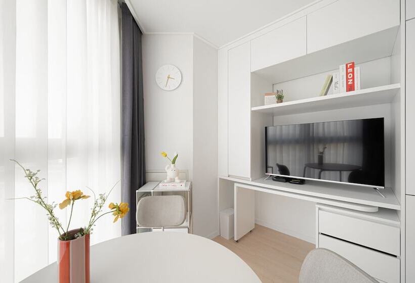 Hotel Urbanstay Dangjin Terminal