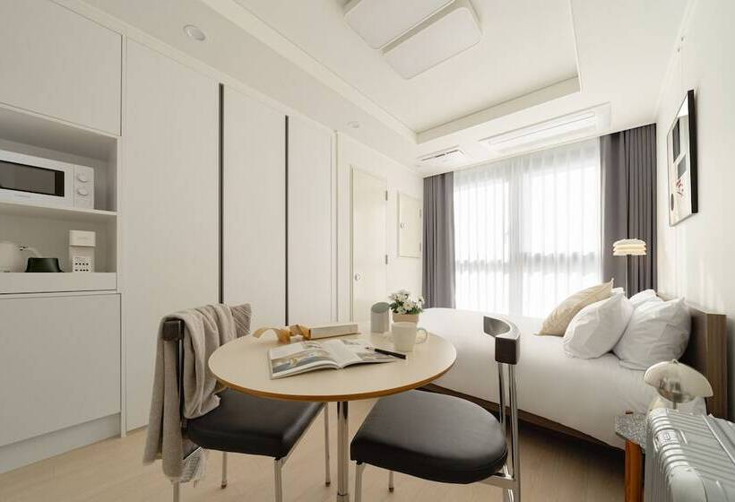 Hotel Urbanstay Dangjin Terminal