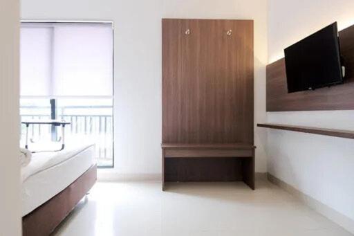 Отель Urbanview Kamojang