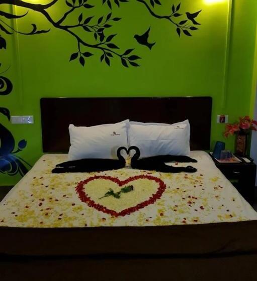 ホテル Vintage Residency