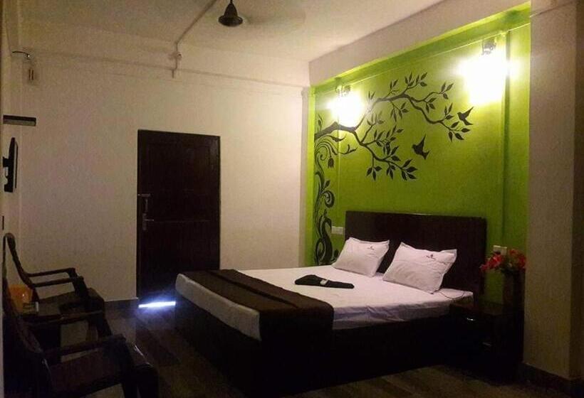 ホテル Vintage Residency