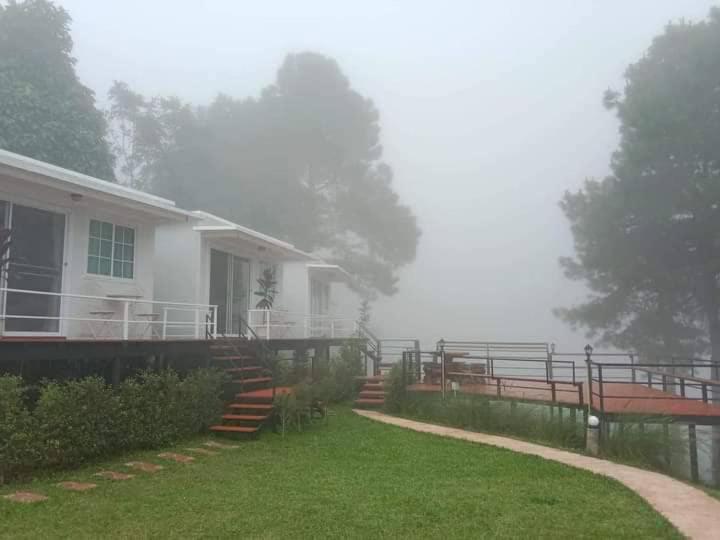 Hotel White House At เขาค้ออินไซด์ฮิลล์