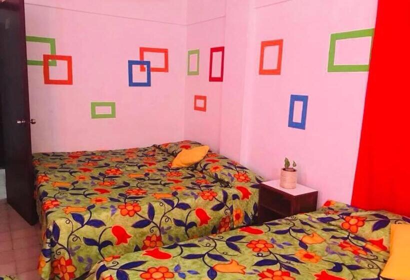 فندق Zócalo Abuelos