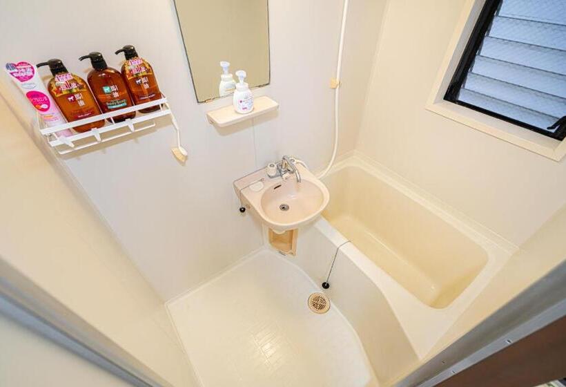 Lifehouse 押上駅から徒歩5分 スカイツリーまで徒歩9分 最大6人可 Wifi有