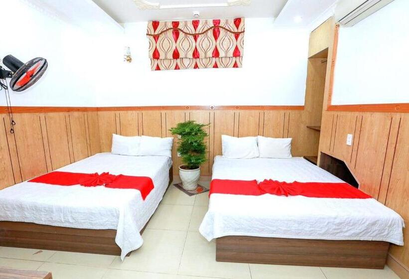 Lux Hotel Villa Hồ Bơi