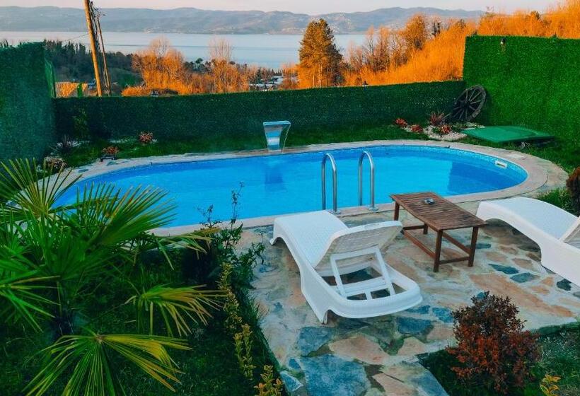 Mouna Deluxe Sapanca