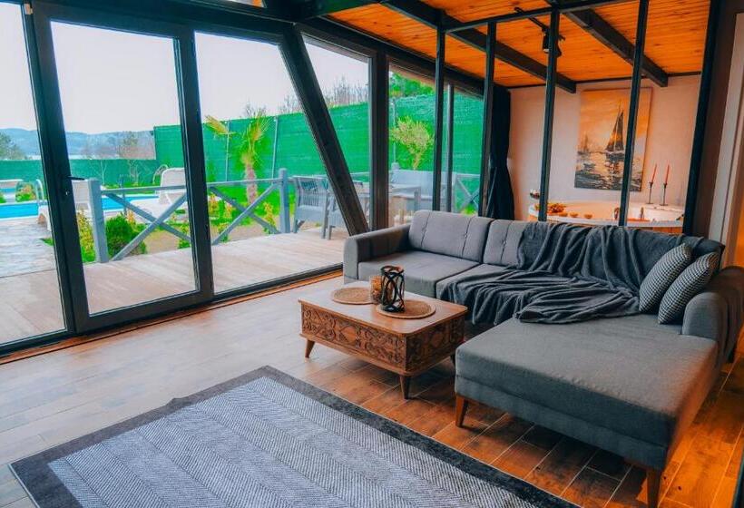 Mouna Deluxe Sapanca