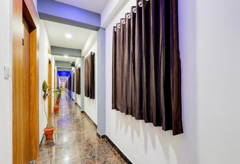 Oyo Hotel Raghav Palace