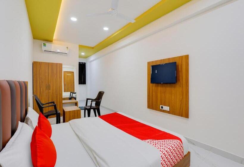 Oyo Hotel Raghav Palace