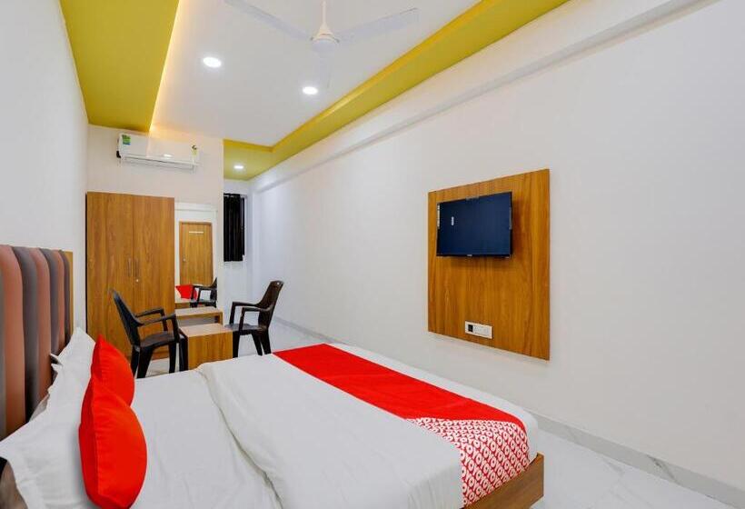 Oyo Hotel Raghav Palace