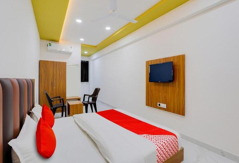 Oyo Hotel Raghav Palace