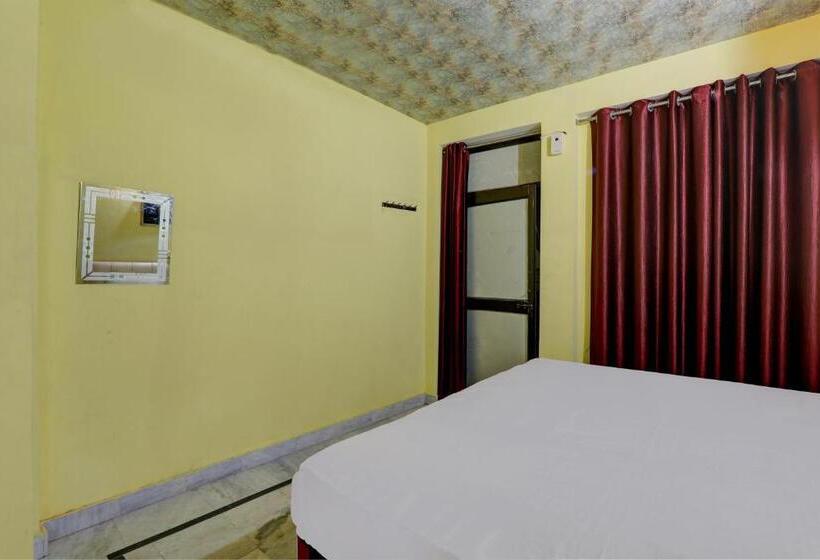 Oyo Prayag Hotel & Restaurent