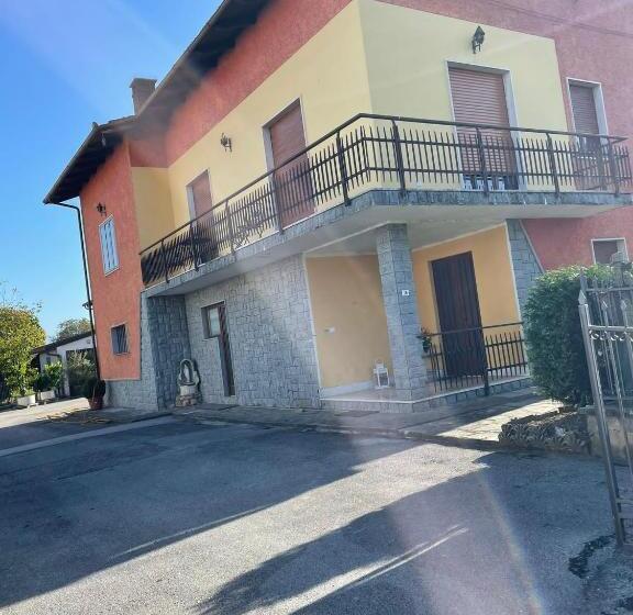 ペンション Affittacamere La Cricova Di Iulia