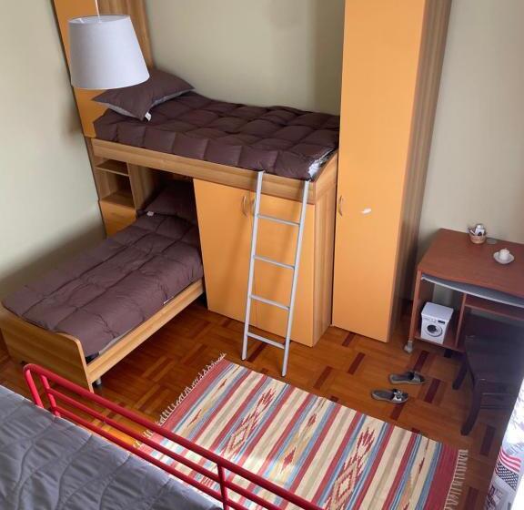 ペンション Affittacamere La Cricova Di Iulia