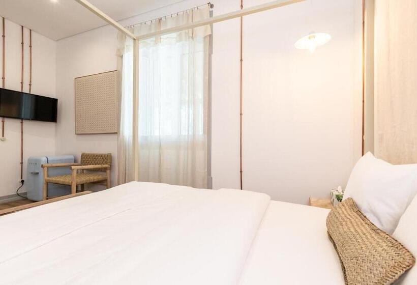 펜션 Amália Boutique Suites & Studios   By @ Rita´s Place