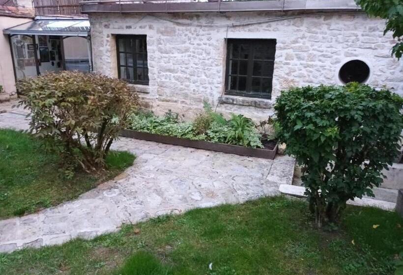 بنسيون Annexe Indépendante