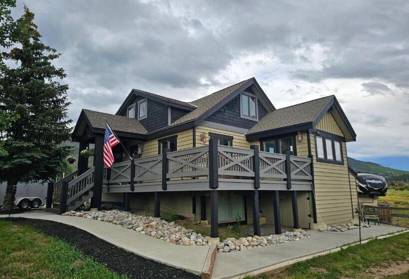 بنسيون Cozy Cove Suite