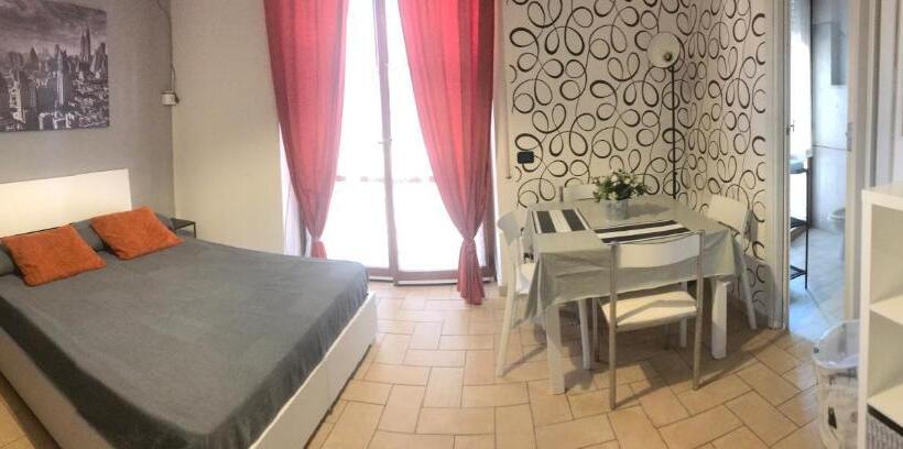 ペンション Gasperina House