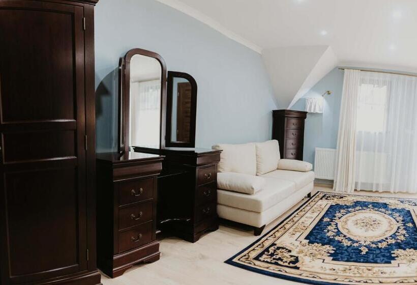 膳宿费 Hrochotský Mlyn