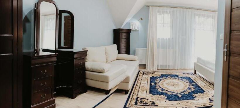 膳宿费 Hrochotský Mlyn