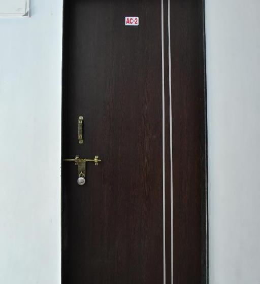 بنسيون Krushna Guest House