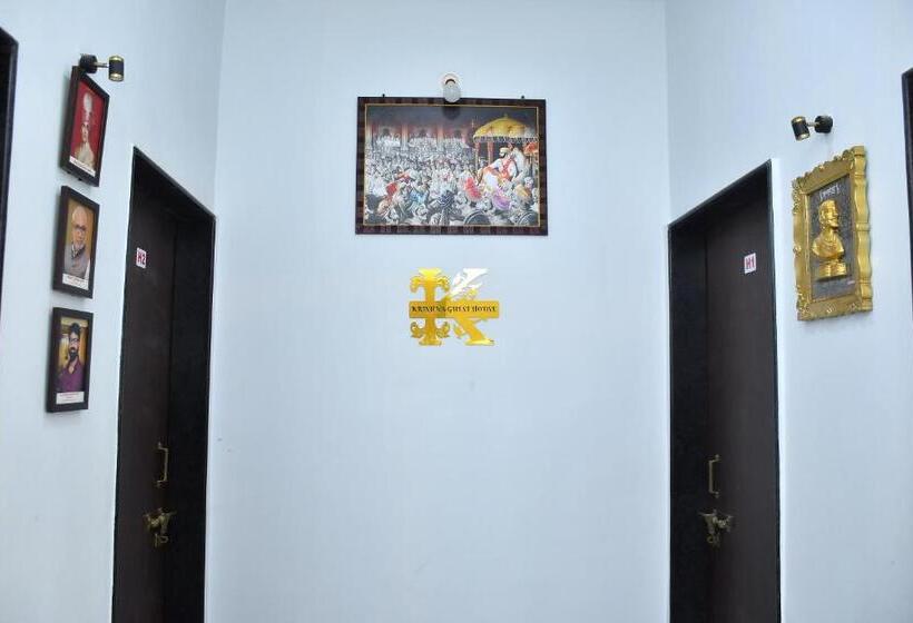 بنسيون Krushna Guest House