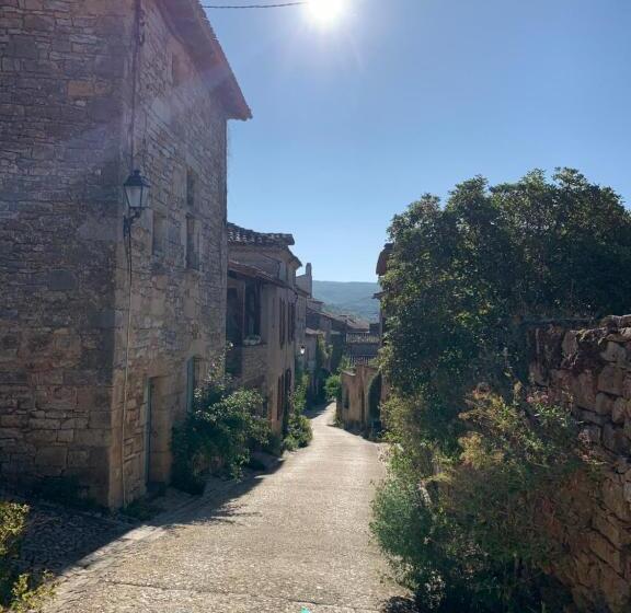 פנסיון La Chambre Des Ecureuils   Bruniquel