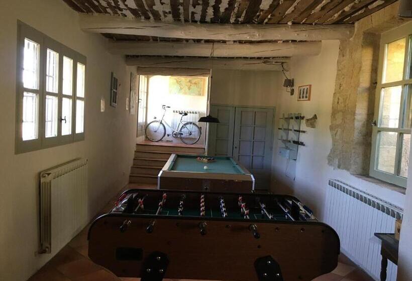 بنسيون Le Mas De Pierre étoile