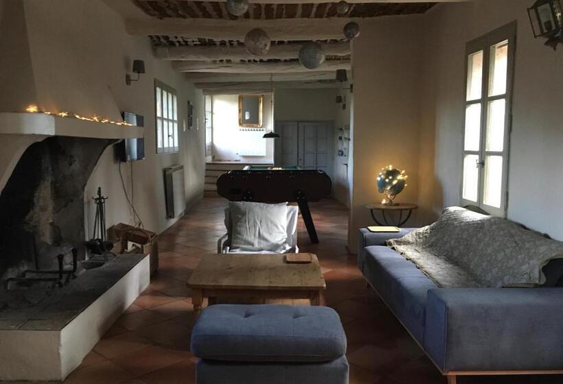 بنسيون Le Mas De Pierre étoile