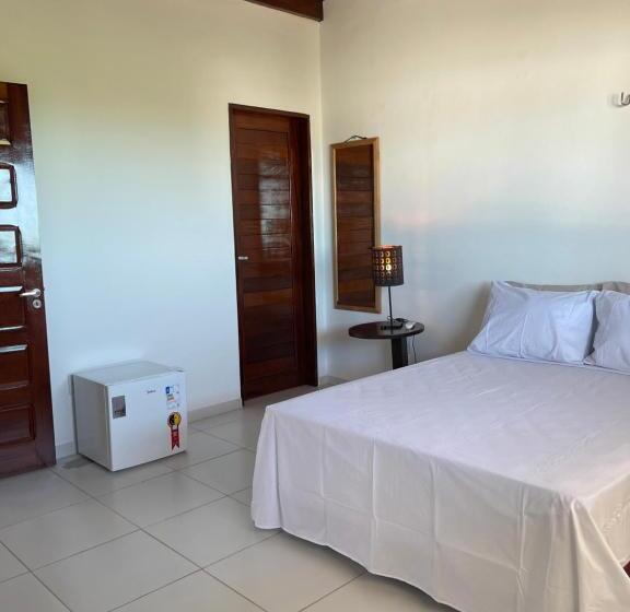 پانسیون Meg House