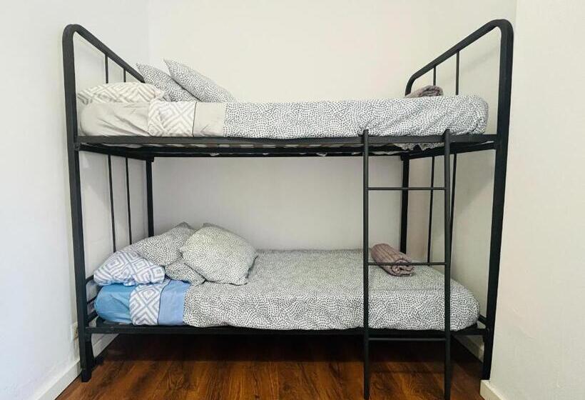 پانسیون Peres I Valero Habitaciones En Piso Compartido