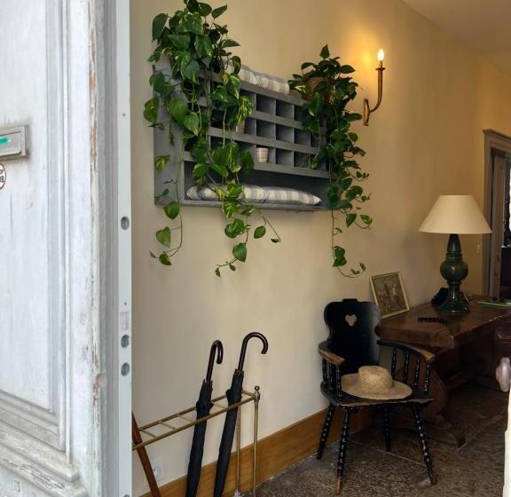 بنسيون Quelques Jours à Noyers Sur Serein