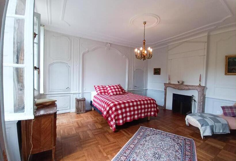 بنسيون Quelques Jours à Noyers Sur Serein