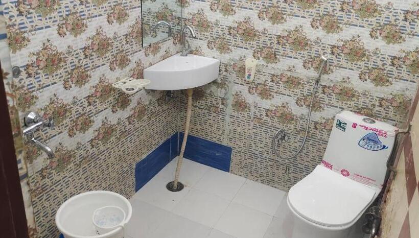 پانسیون Sam Plaza