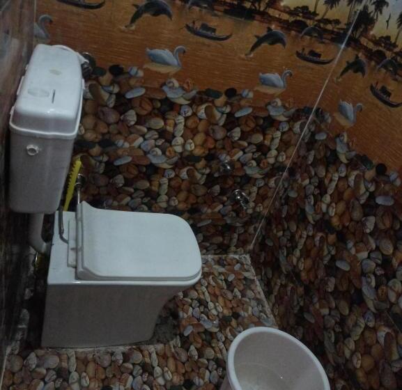 Pension Shree Kundkeswar Home Stay