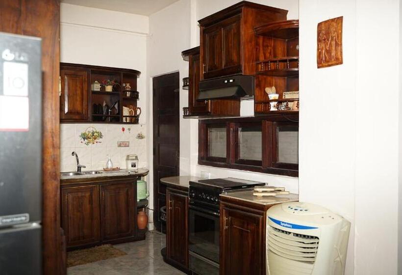 ペンション Cheliyan Viila Kandy