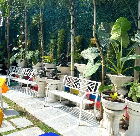 펜션 The Veehive Guesthouse